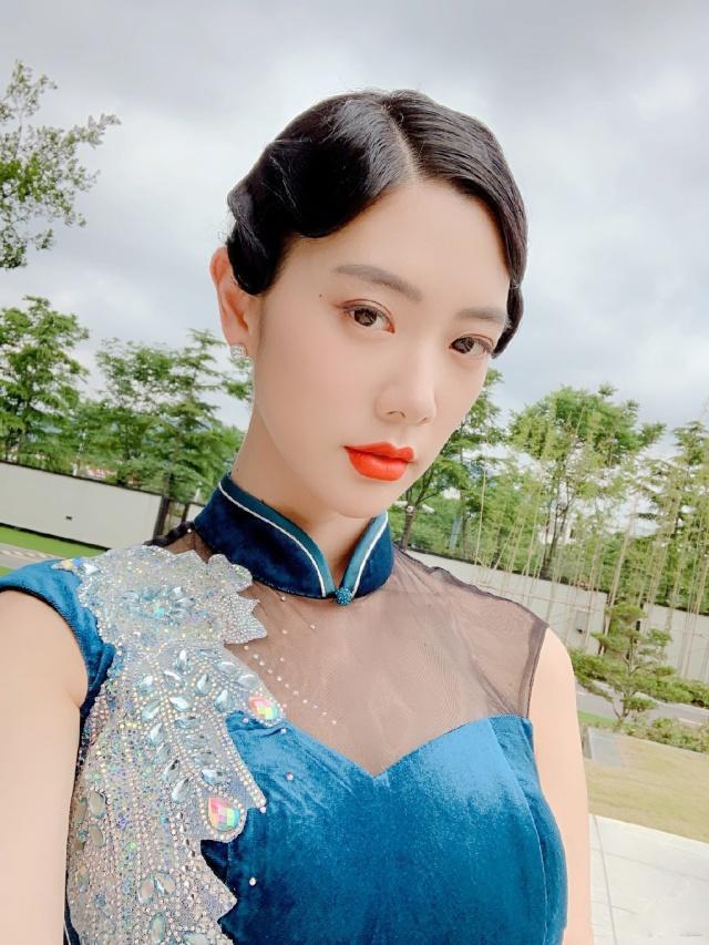 霓虹骷髅